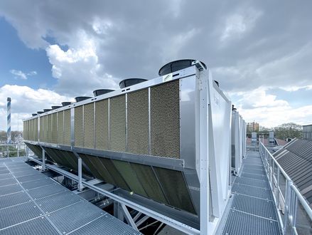 Caterpillar: Kühlanlage für Motorenprüfstände